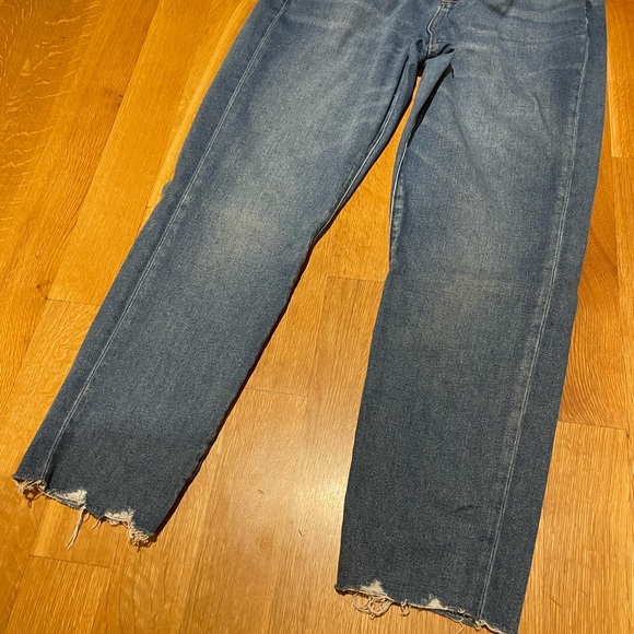 American Eagle Mom Jeans with Distressed Hem - Picture 6 of 9
